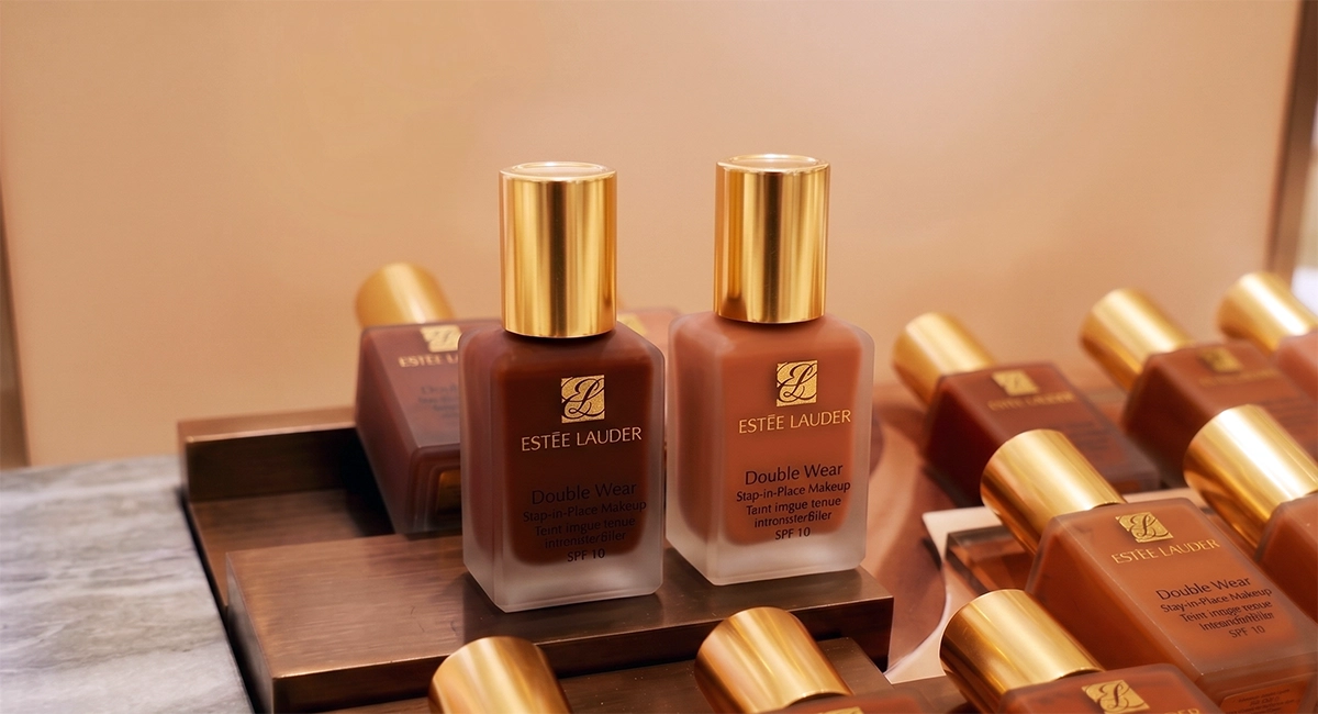 Estée Lauder $210 million securities class action settlement — EL stock investors 2022–2025