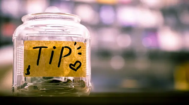Legal investigation into Workers Earning Tips - Unlawful Tip Pooling Investigation